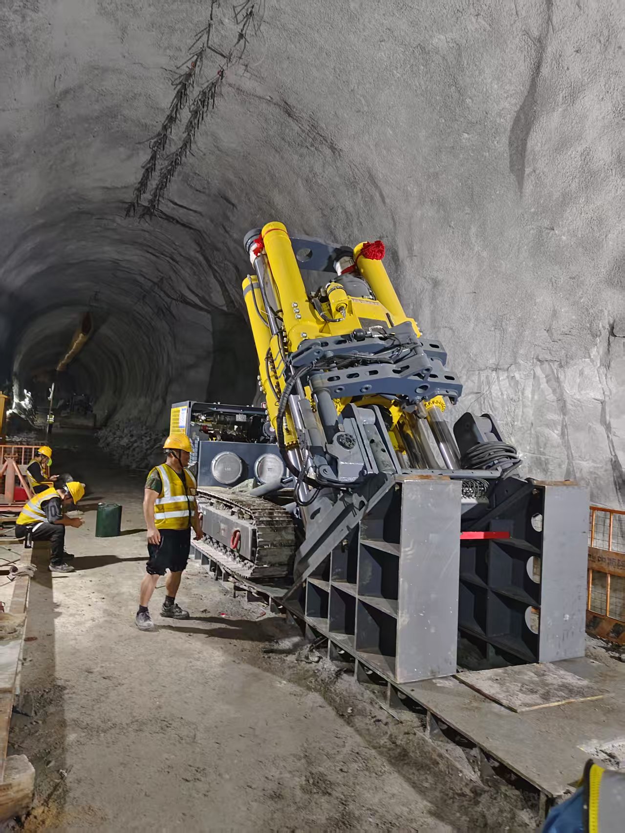 �㶫ˮԴɽ����