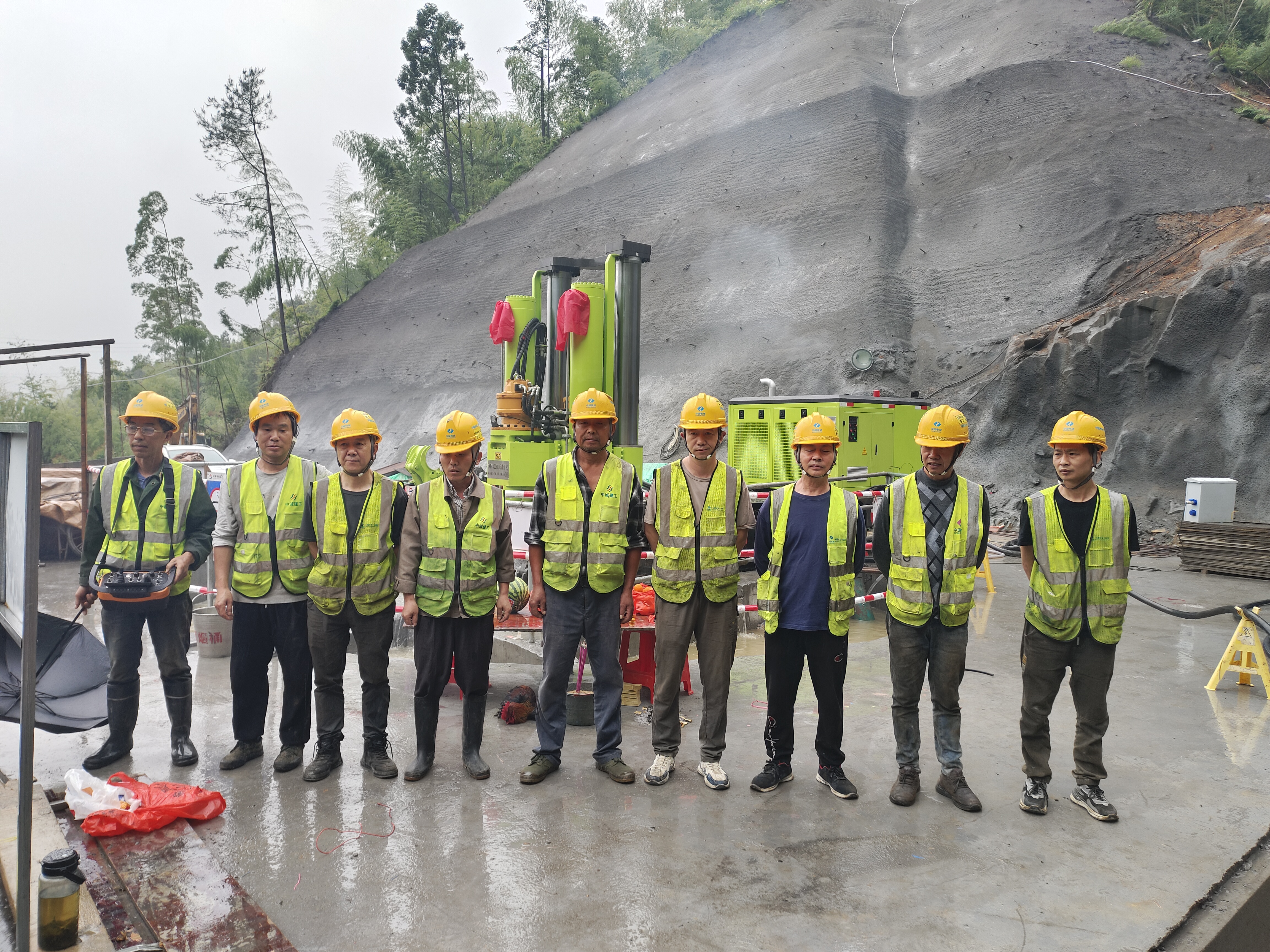 ����ľ������